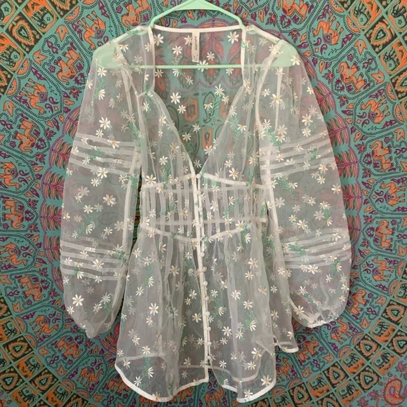For Love And Lemons Sheer White Floral Lia Robe